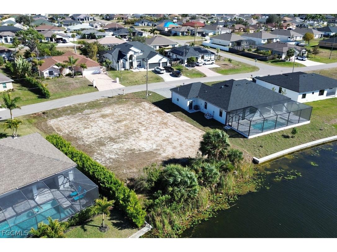 302 SW 26th Avenue Cape Coral FL 33991 2026009556 image3
