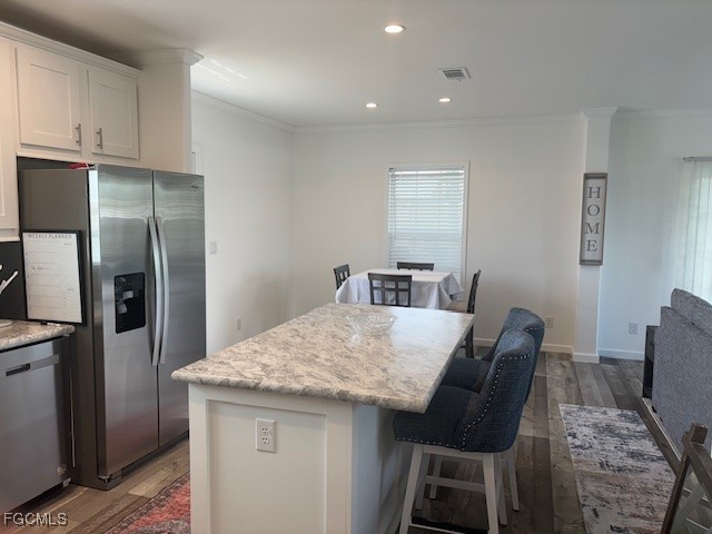 302 Shoreland Drive Fort Myers FL 33905 2025024372 image4
