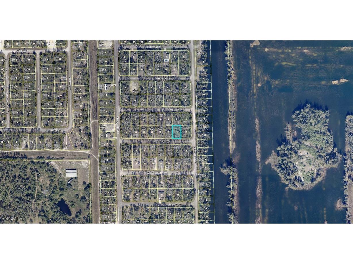 302 Spokane Avenue Lehigh Acres FL 33972 2025013491 image2