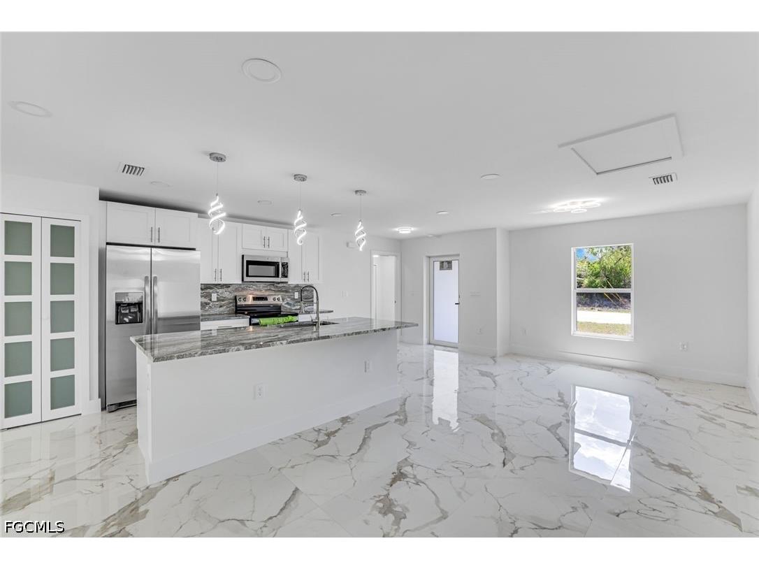 3020 1st Street W Lehigh Acres FL 33971 2026014605 image5