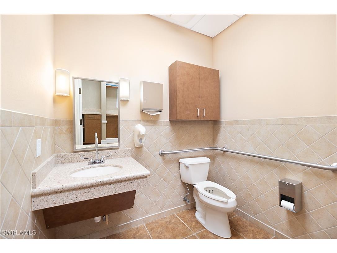 3021 Airport Road N #103 Naples FL 34105 225066612 image28