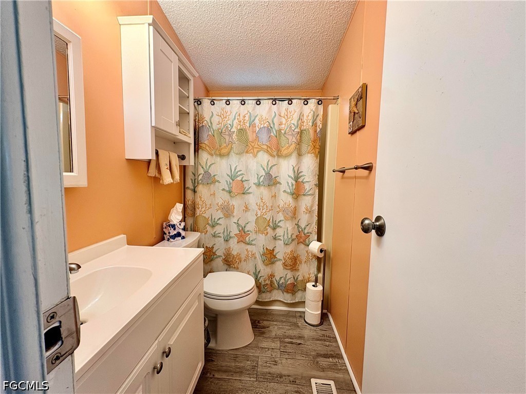 3021 Artesian Lane North Fort Myers FL 33917 2026022786 image20
