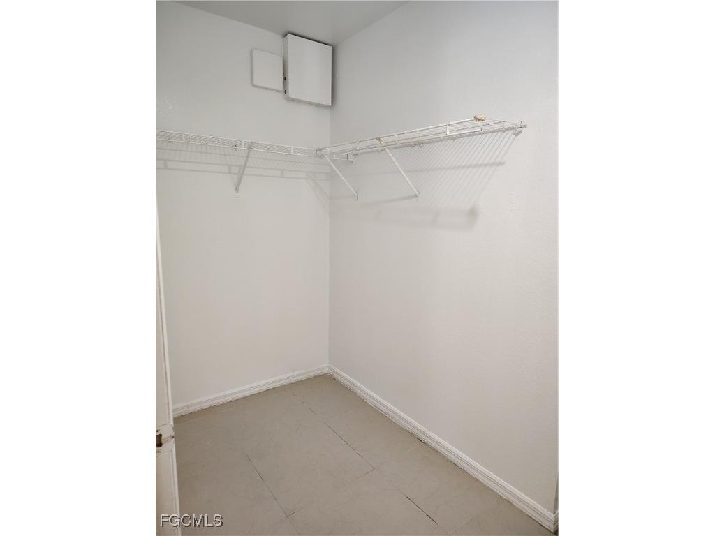 3021 Indian Street Fort Myers FL 33916 2025014181 image6