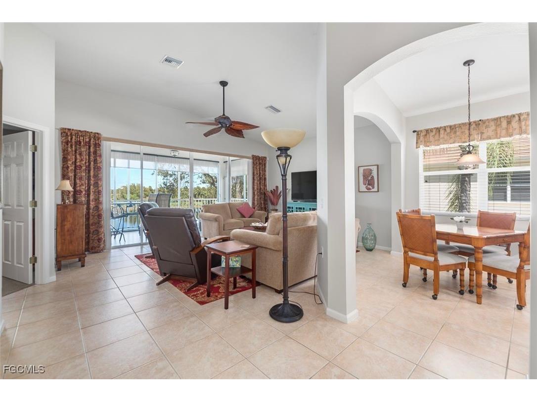 3021 Meandering Way #202 Fort Myers FL 33905 2025010700 image8