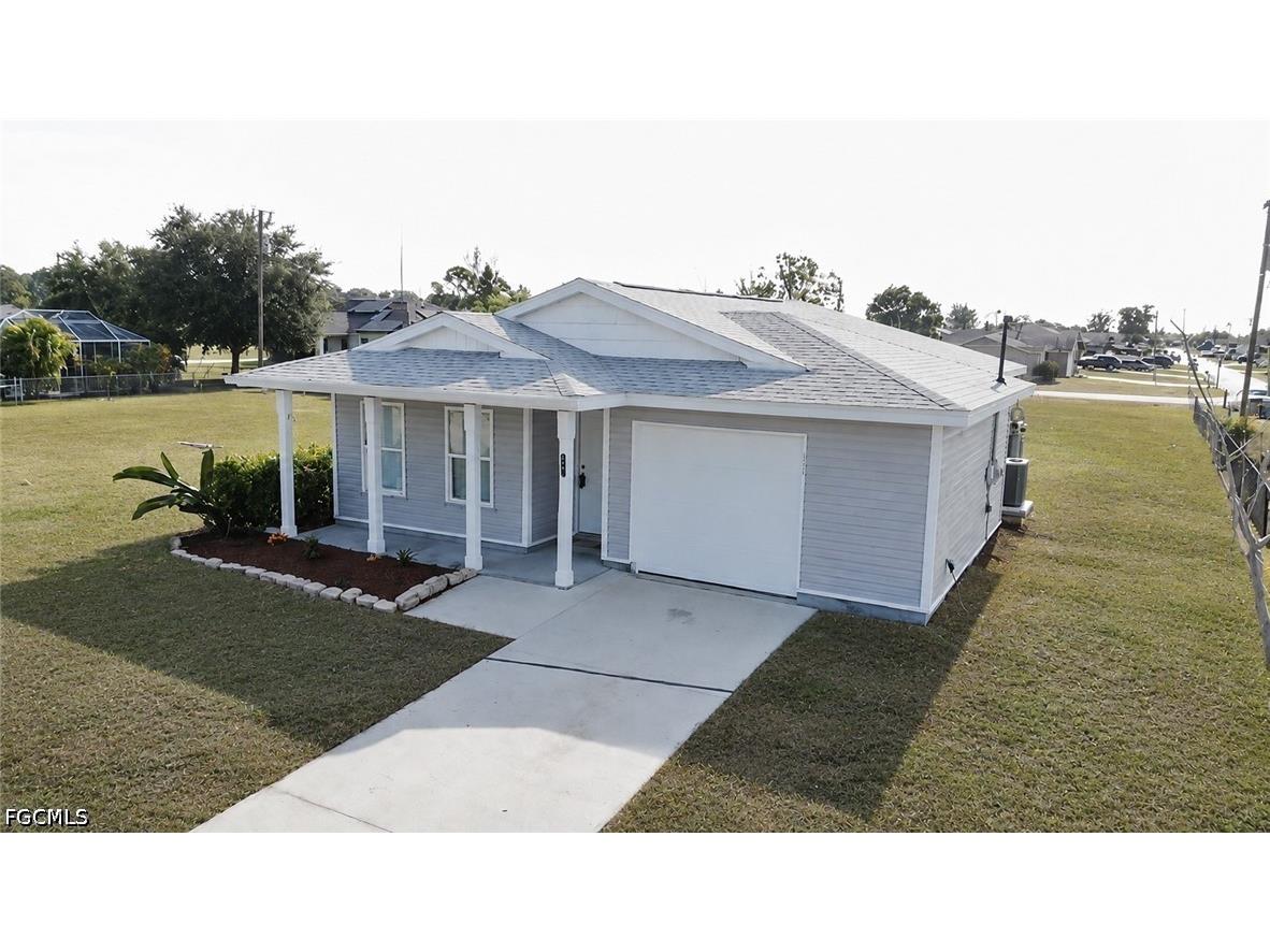 3021 NE 2nd Avenue Cape Coral FL 33909 2026021032 image1