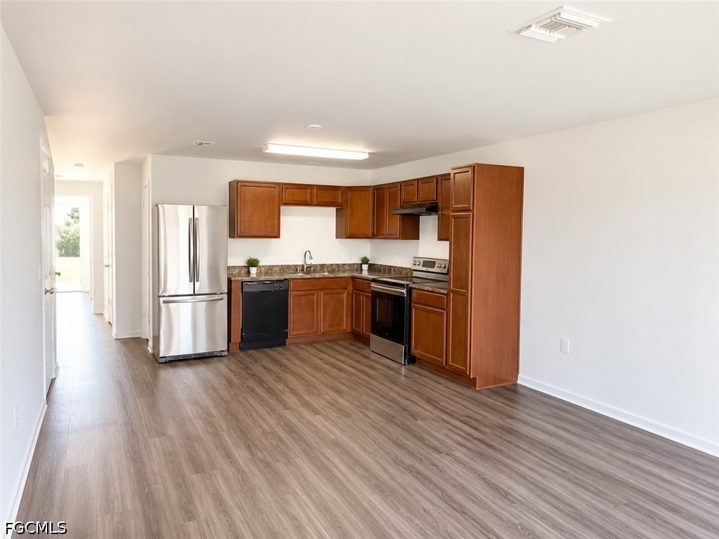 3021 NE 2nd Avenue Cape Coral FL 33909 2026021032 image2