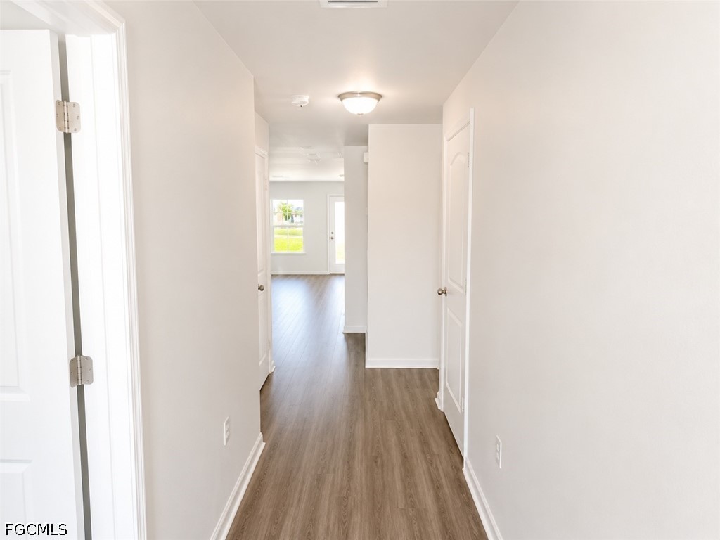3021 NE 2nd Avenue Cape Coral FL 33909 2026021032 image4