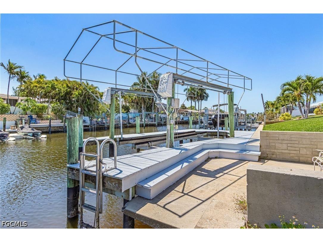 3021 SE 16th Place Cape Coral FL 33904 2026019940 image23