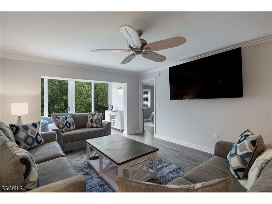 3021 Sandpiper Bay Circle #E106 Naples FL 34112 2026021487 image8