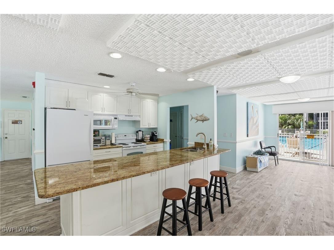 3021 Sandpiper Bay Circle #E303 Naples FL 34112 226002081 image30