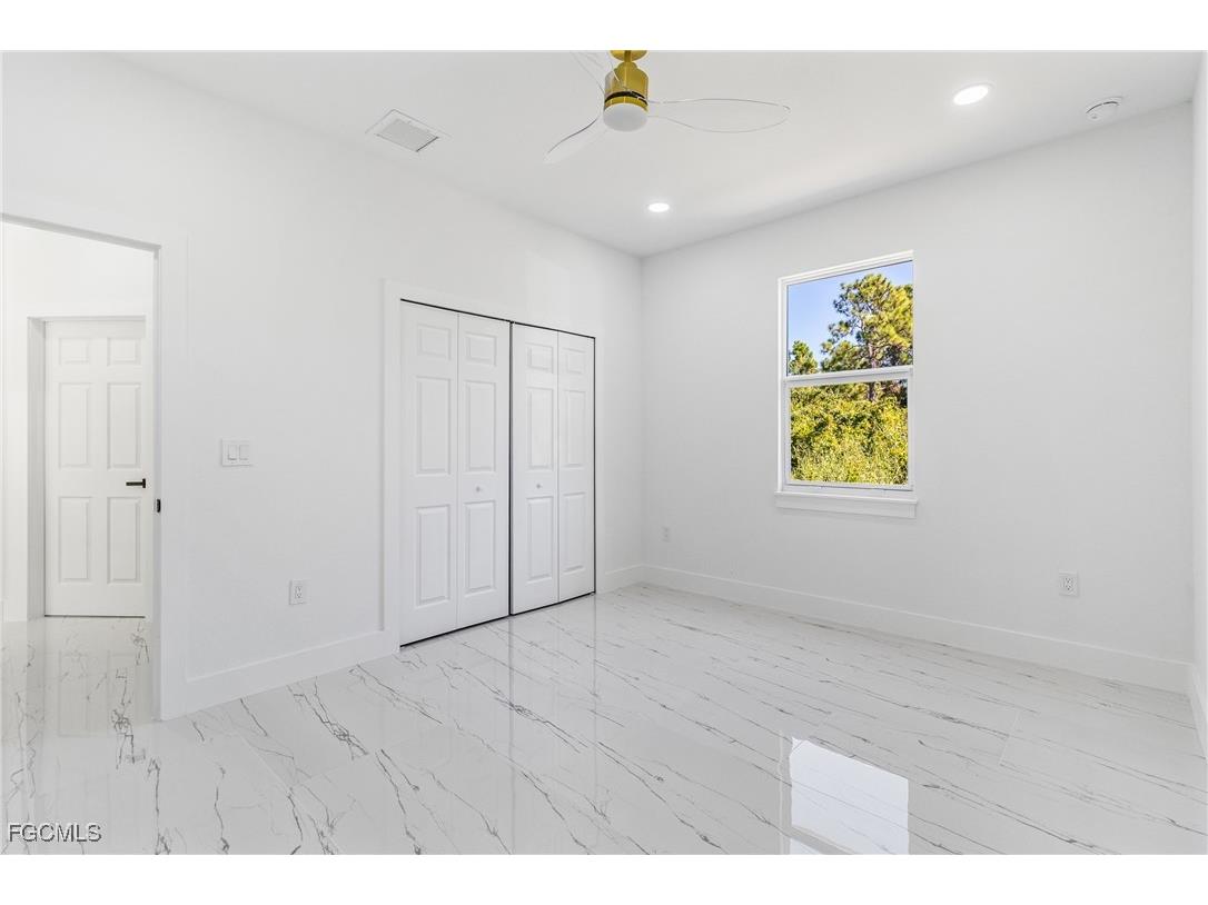 3022 33rd Street SW Lehigh Acres FL 33976 2025020402 image17