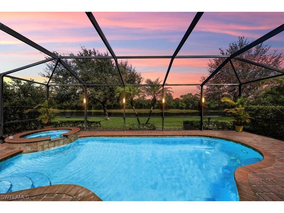 3022 Aviamar Circle Naples FL 34114 223074094 image1