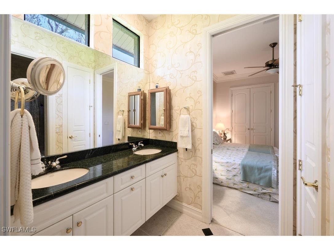 3022 Gainesborough Court Naples FL 34105 225074934 image27