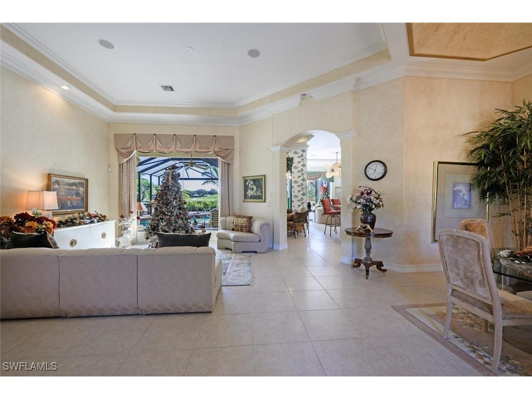 3022 Gainesborough Court Naples FL 34105 225074934 image4