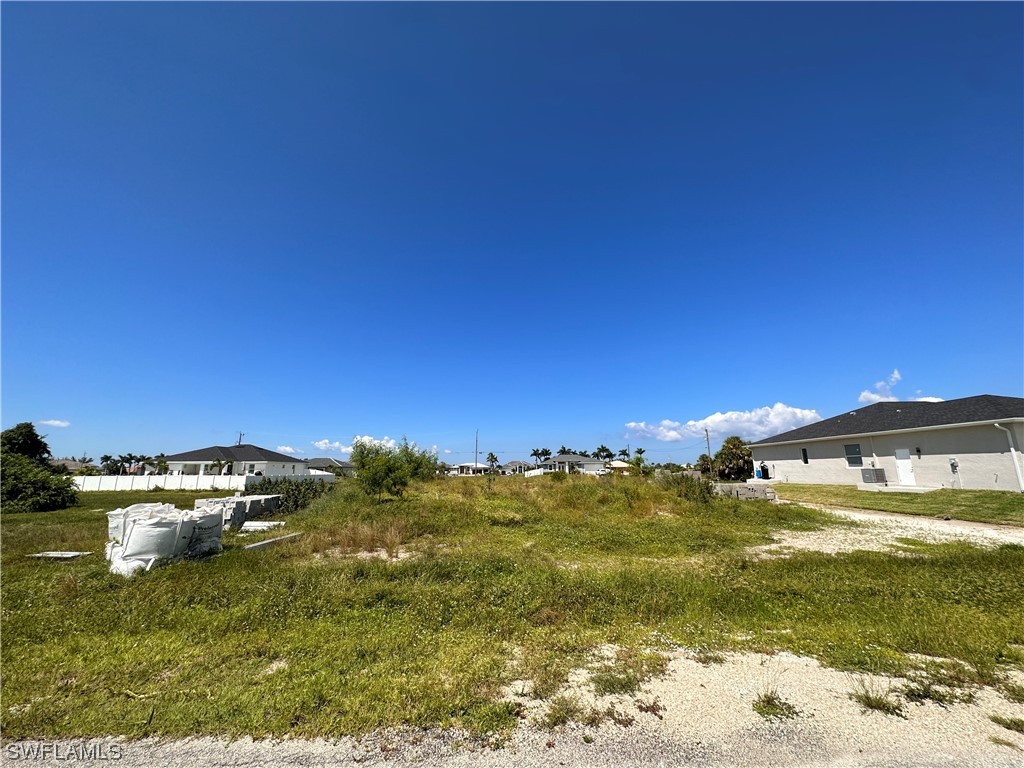 3022 NW 41st Place Cape Coral FL 33993 223067440 image1