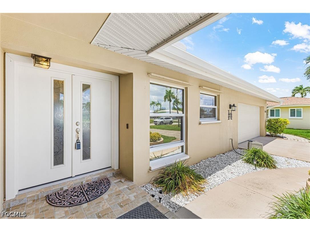 3022 SE 17th Place Cape Coral FL 33904 2026023707 image6