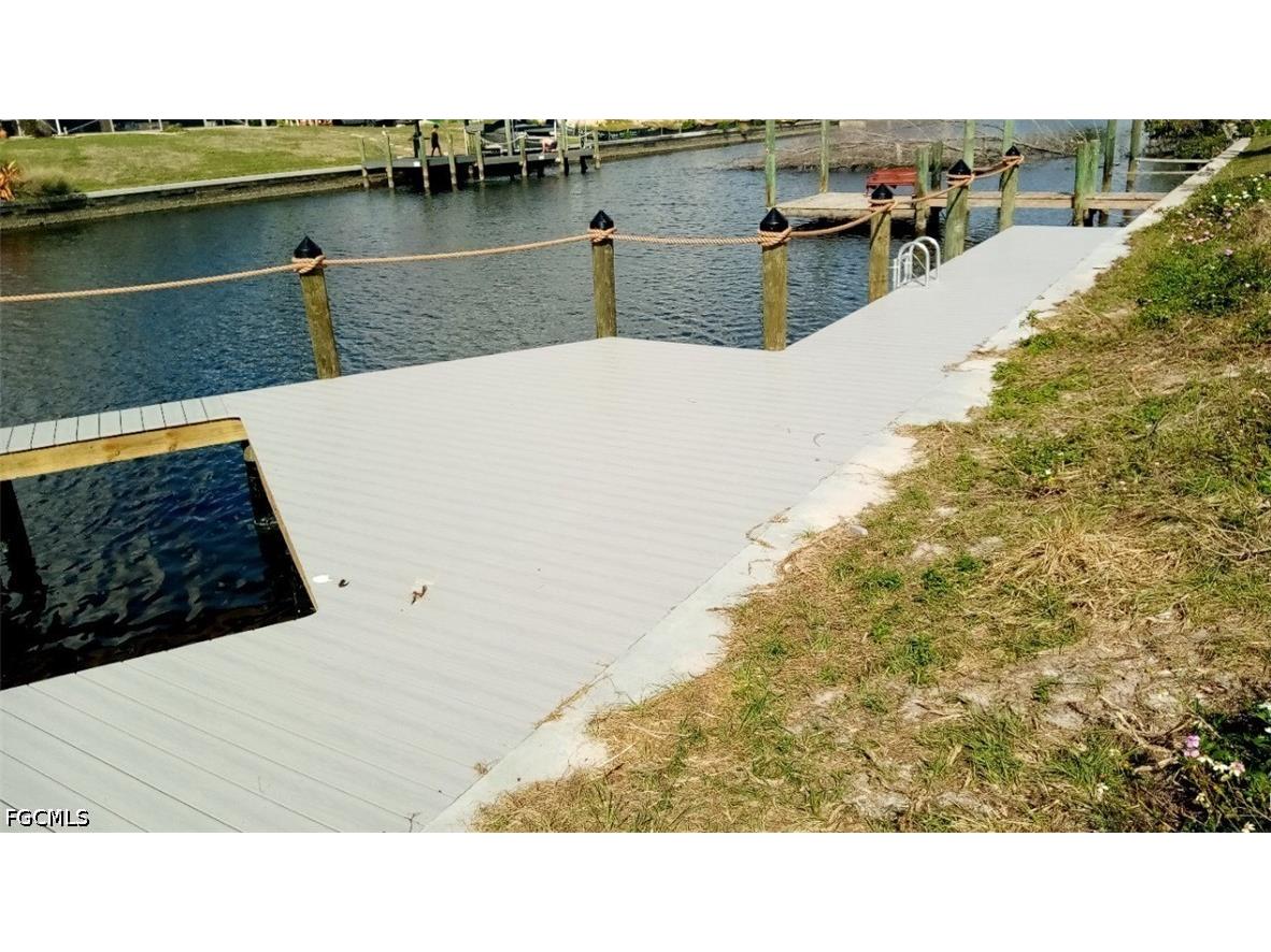3022 SE 6th Avenue Cape Coral FL 33904 2026028443 image25
