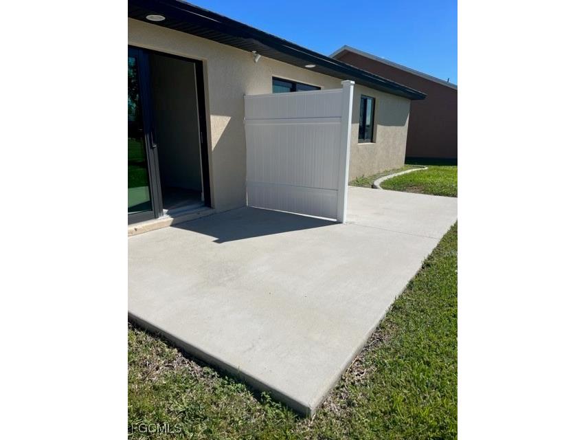 3022 SE Santa Barbara Place Cape Coral FL 33904 2025016029 image24