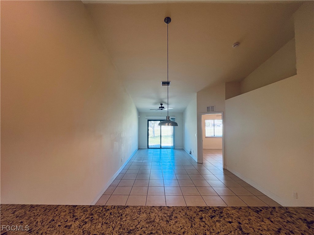 3022 SE Santa Barbara Place Cape Coral FL 33904 2025016029 image4