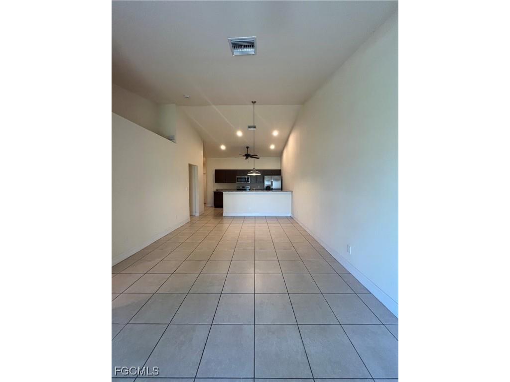 3022 SE Santa Barbara Place Cape Coral FL 33904 2025016029 image6