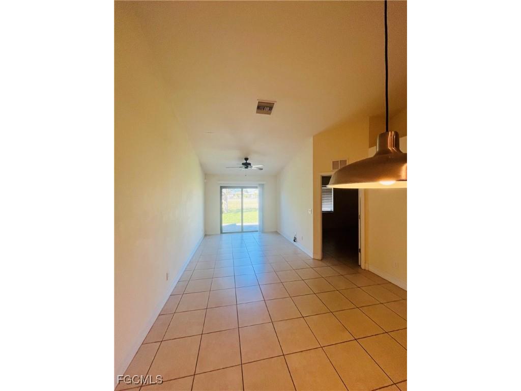 3022 SE Santa Barbara Place Cape Coral FL 33904 2025016029 image7