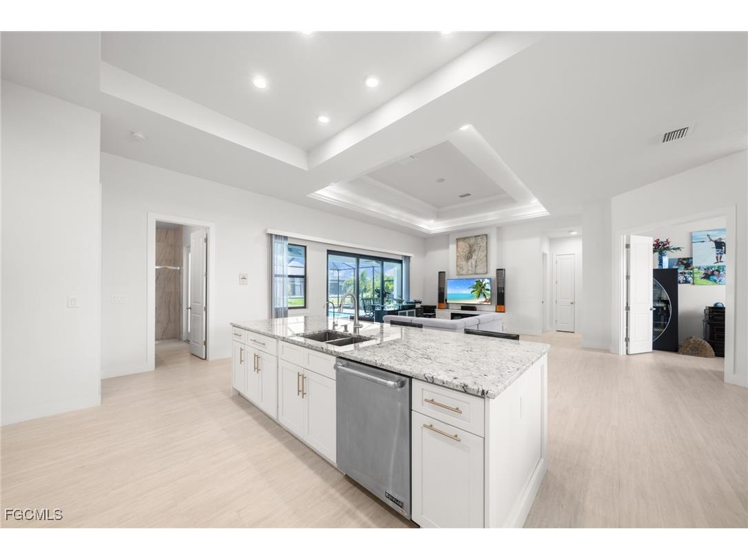 3022 SW 24th Avenue Cape Coral FL 33914 2025002819 image13