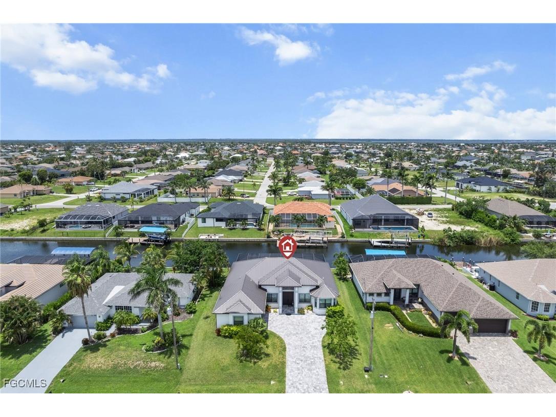 3022 SW 24th Avenue Cape Coral FL 33914 2025002819 image2