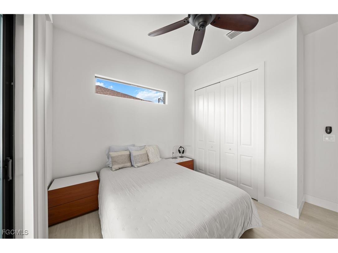 3022 SW 24th Avenue Cape Coral FL 33914 2025002819 image23