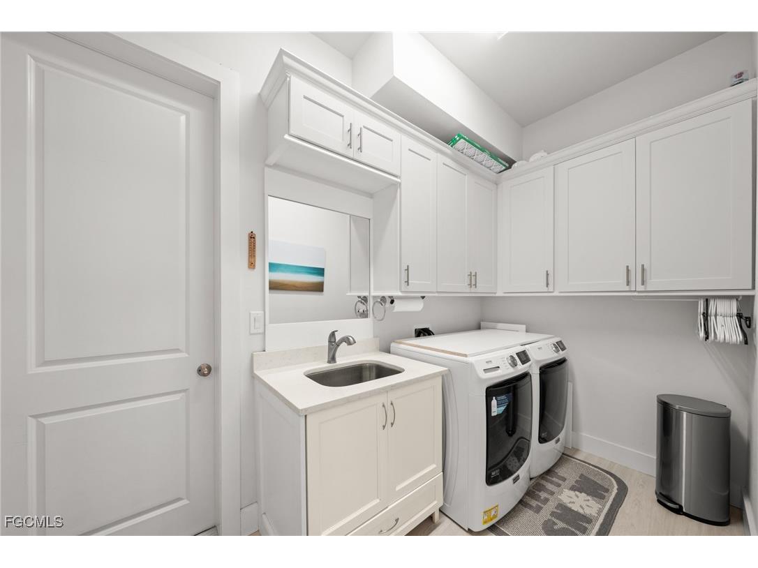 3022 SW 24th Avenue Cape Coral FL 33914 2025002819 image27