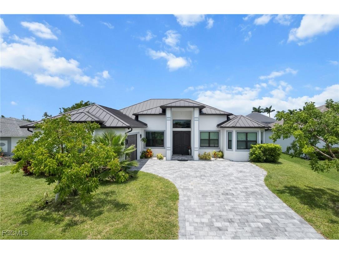 3022 SW 24th Avenue Cape Coral FL 33914 2025002819 image38