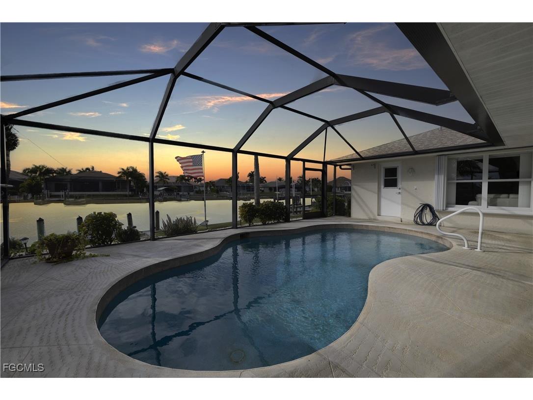 3022 SW 28th Avenue Cape Coral FL 33914 2026005575 image3