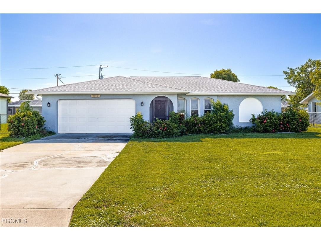3023 Academy Boulevard Cape Coral FL 33904 2025003166 image1