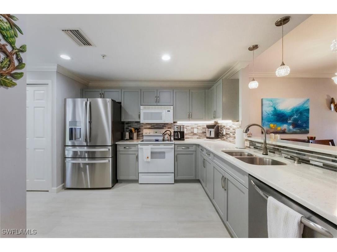 3023 Horizon Lane #2507 Naples FL 34109 225083502 image11