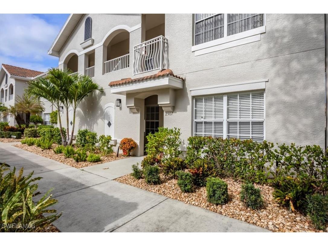 3023 Horizon Lane #2507 Naples FL 34109 225083502 image2