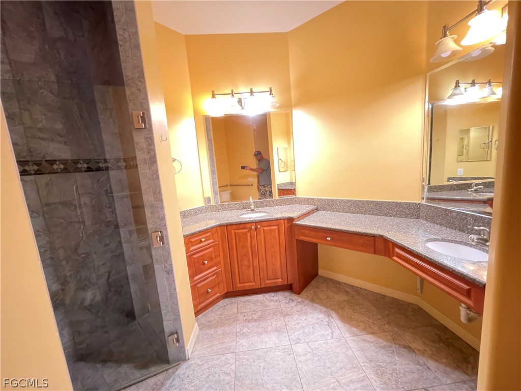 3023 Lake Manatee Court Cape Coral FL 33909 2026006806 image20