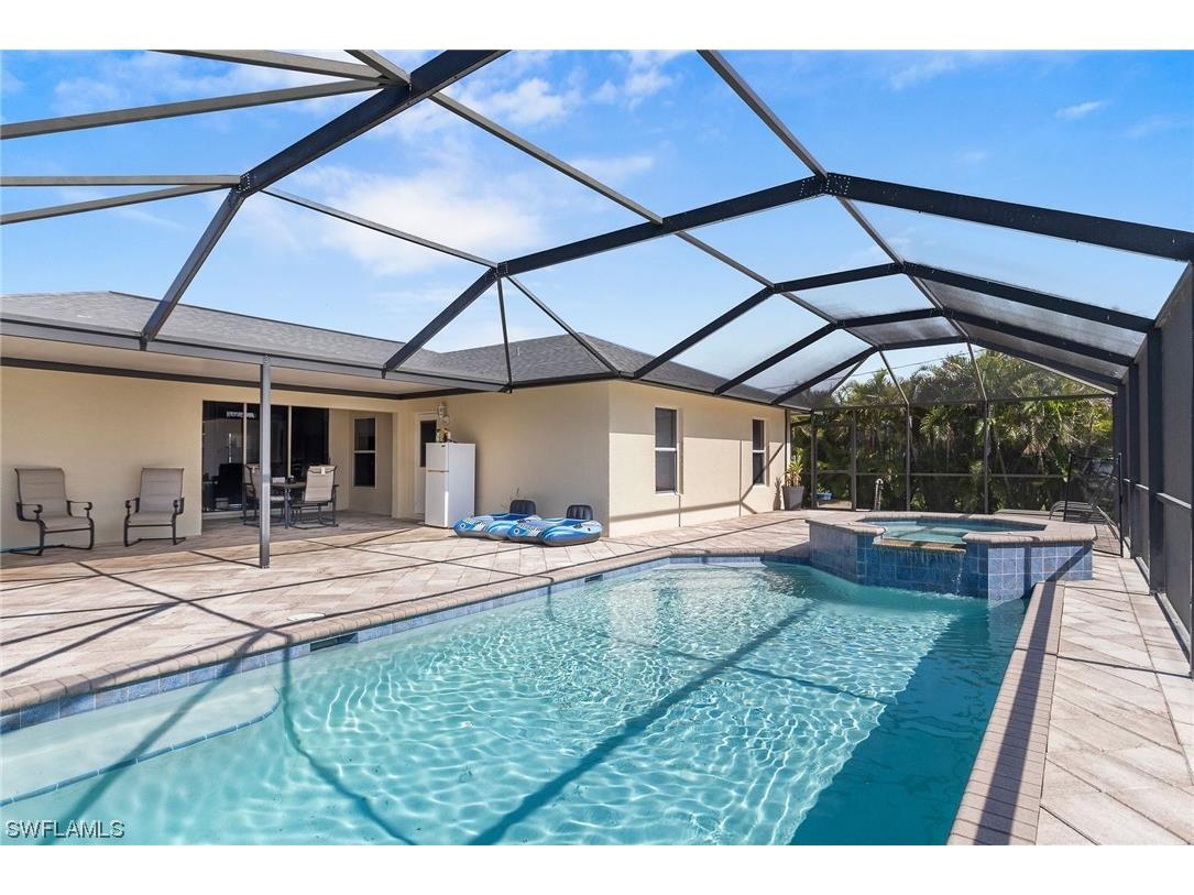 3023 SW 15th Place Cape Coral FL 33914 223034925 image1