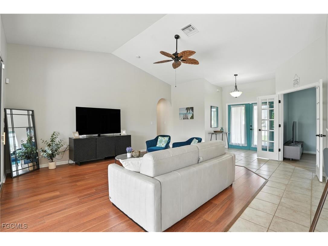 3023 SW 23rd Avenue Cape Coral FL 33914 2025023130 image12