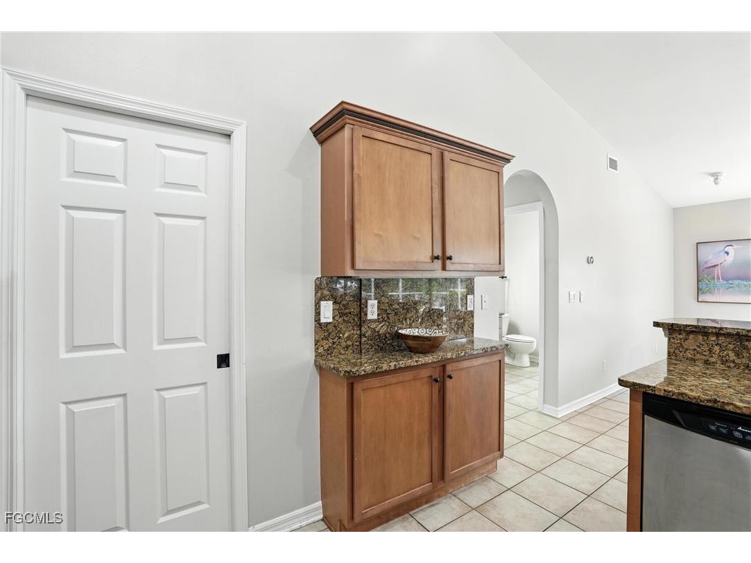 3023 SW 23rd Avenue Cape Coral FL 33914 2025023130 image15