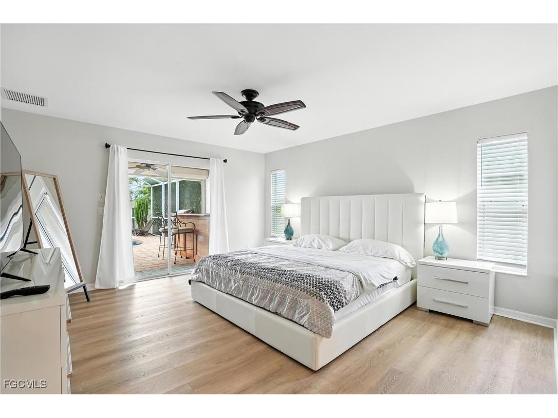 3023 SW 23rd Avenue Cape Coral FL 33914 2025023130 image21