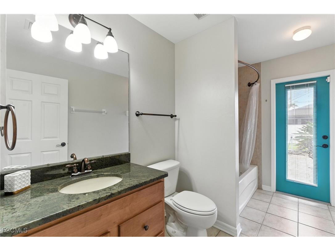 3023 SW 23rd Avenue Cape Coral FL 33914 2025023130 image27