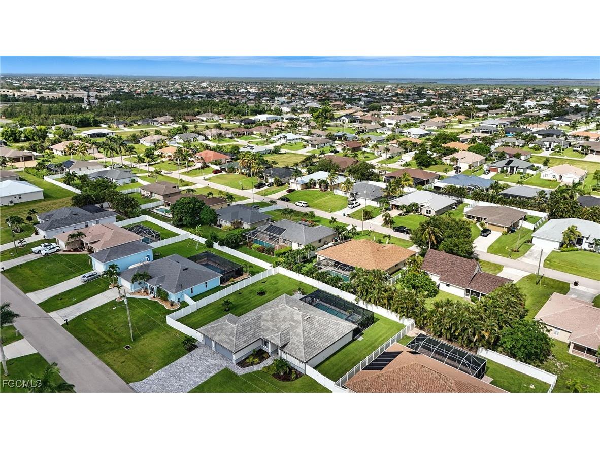 3023 SW 23rd Avenue Cape Coral FL 33914 2025023130 image39