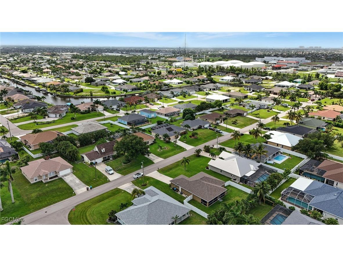3023 SW 23rd Avenue Cape Coral FL 33914 2025023130 image42