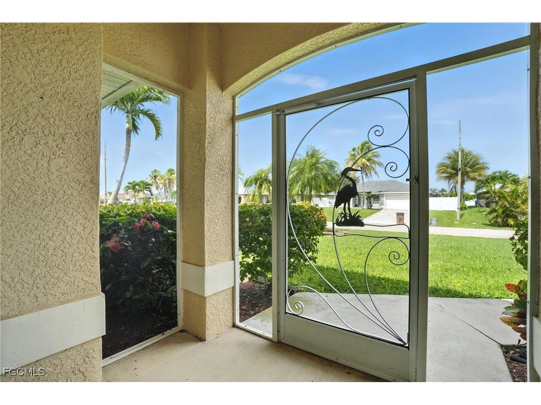3023 SW 23rd Avenue Cape Coral FL 33914 2025023130 image6