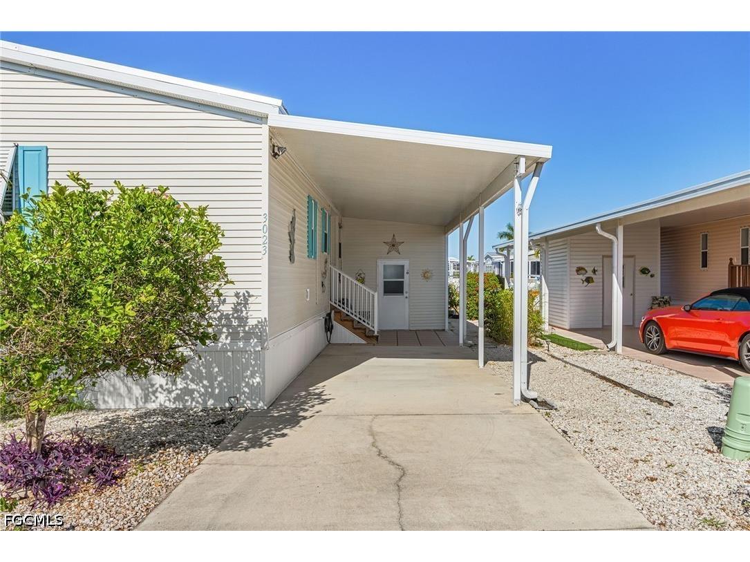 3023 Skipper Lane Saint James City FL 33956 2026013563 image4