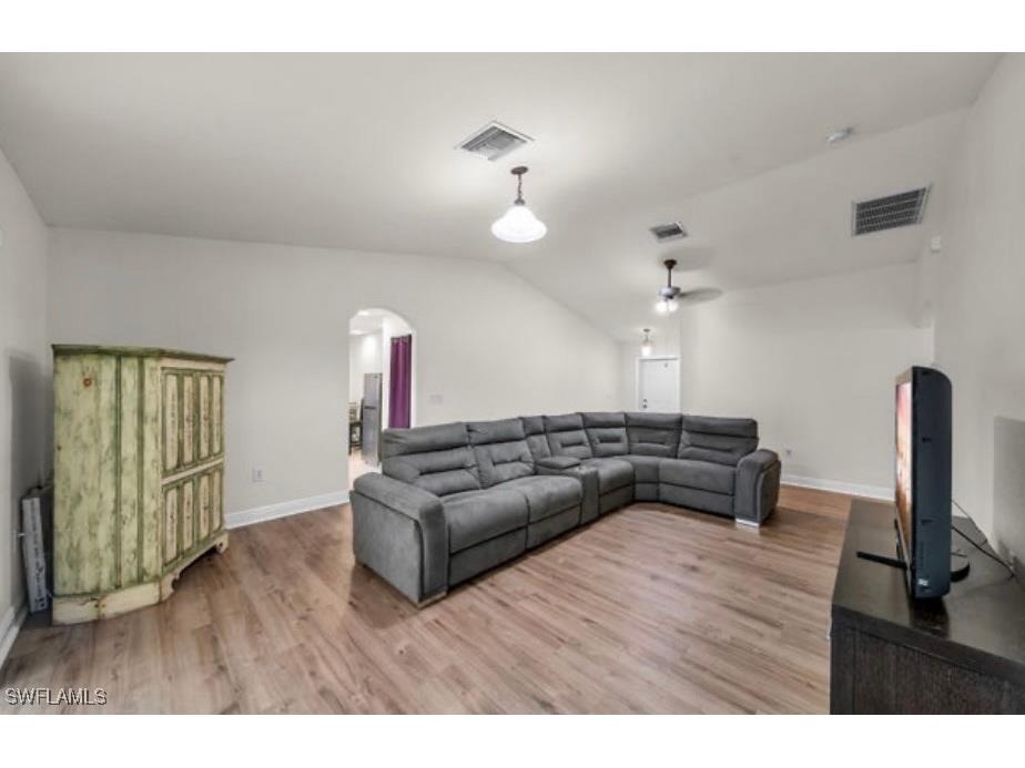 3024 NE 2nd Avenue Cape Coral FL 33909 225052940 image8