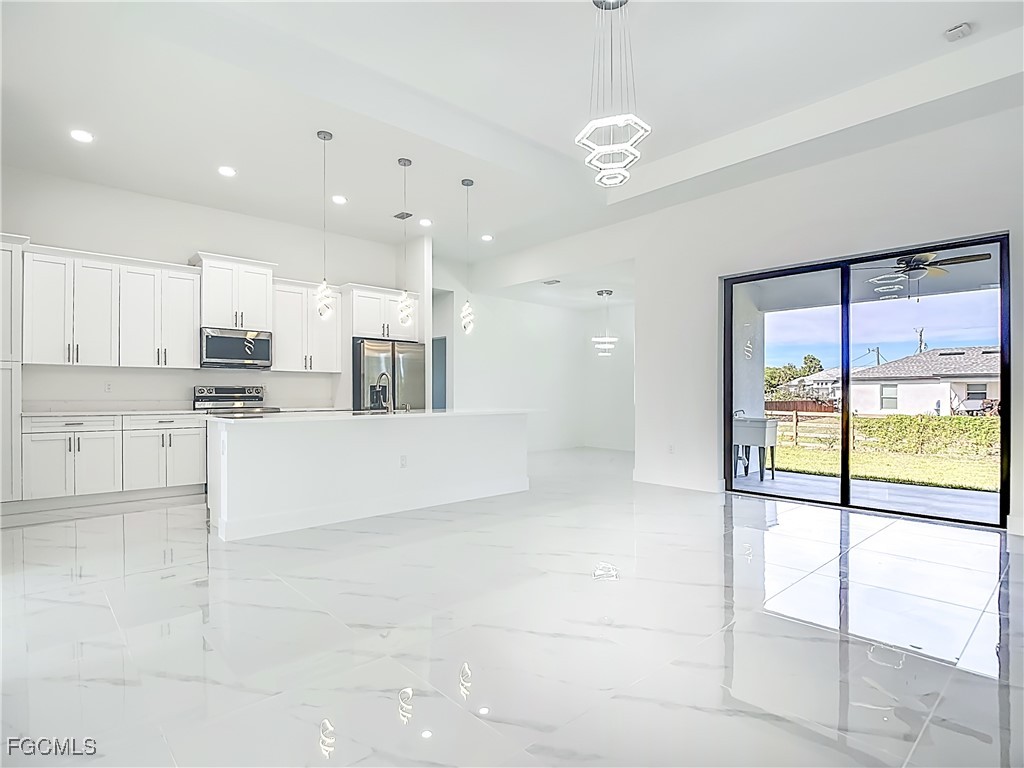 3024 36th Street SW Lehigh Acres FL 33976 2025009861 image6