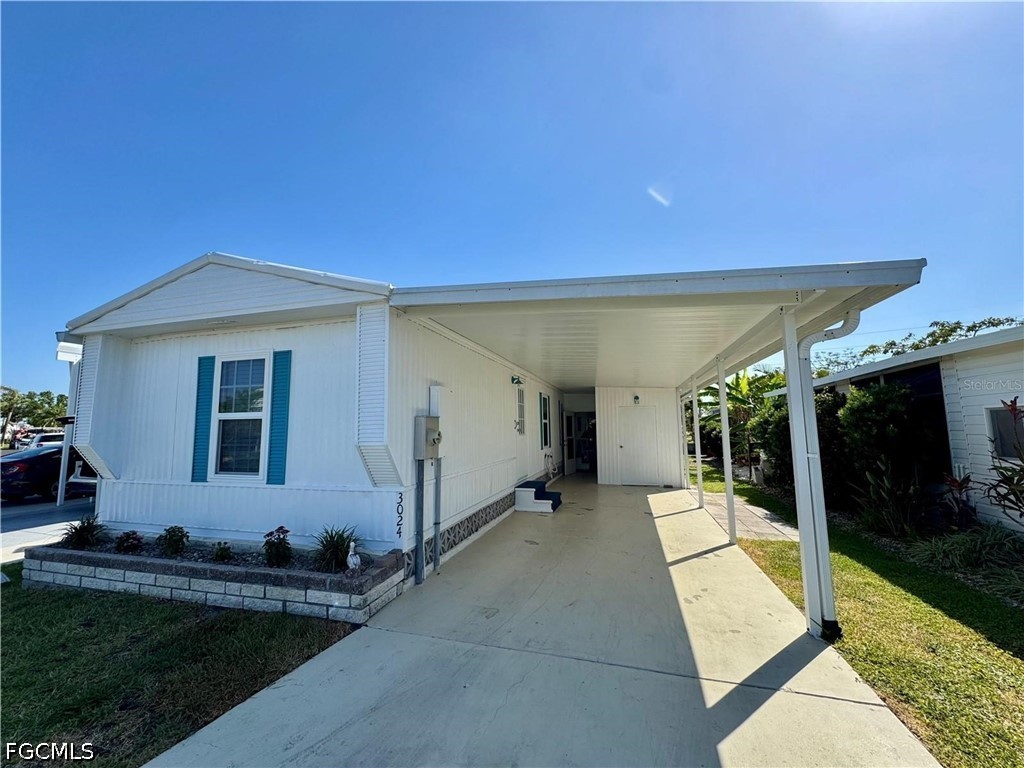 3024 Sunny Harbor Drive Punta Gorda FL 33982 2026014791 image1