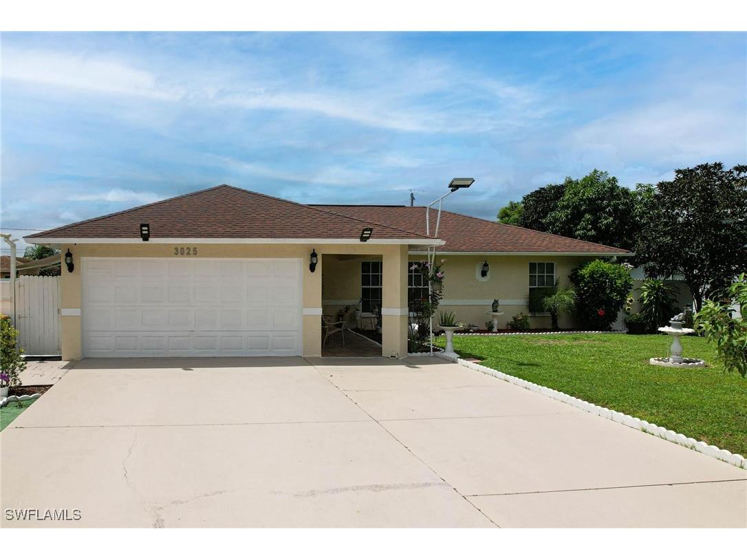 3025 49th Street SW Naples FL 34116 224070702 image1