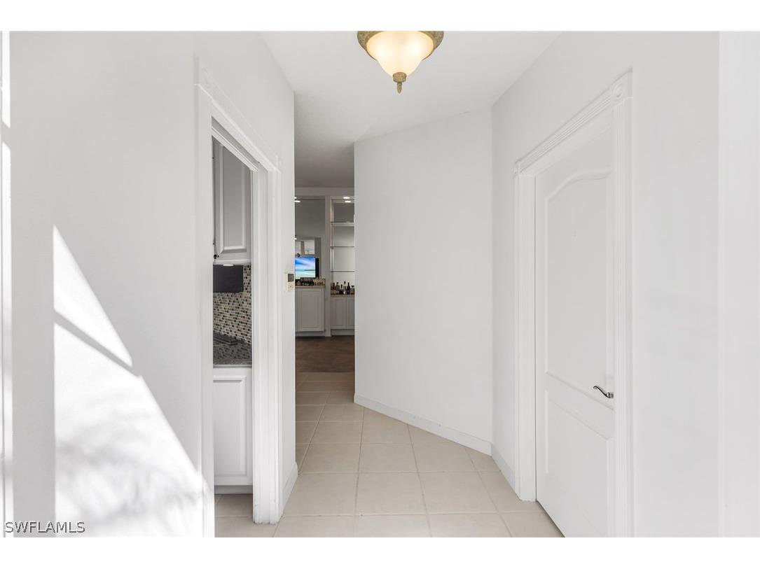 3025 Futuna Lane Naples FL 34119 226006270 image9