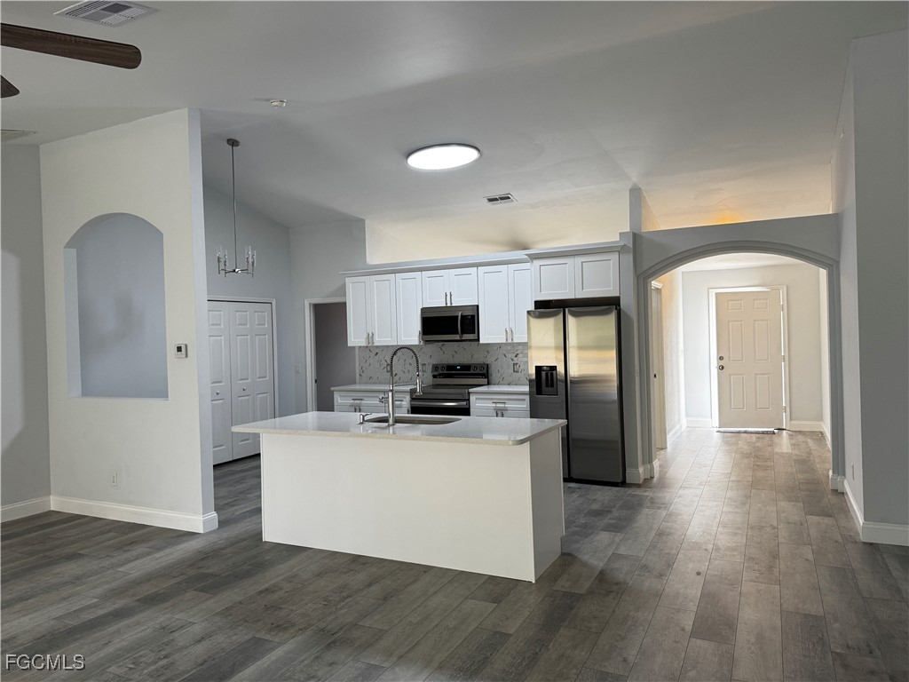 3025 NE 6th Place Cape Coral FL 33909 2025019704 image14